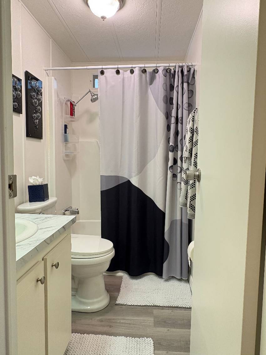 1280 S Indies Circle a Venice, FL Mobile or Manufactured Home for Sale